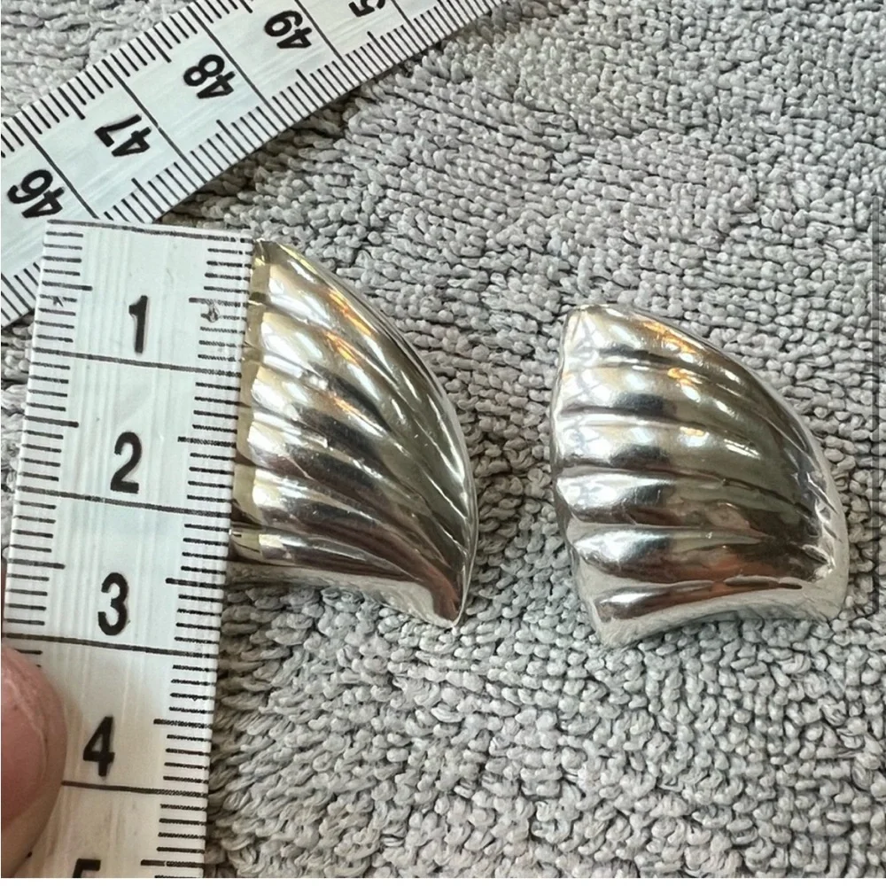 Designer Vintage Sterling Silver Taxco Mexico Fan Earrings - Picture 3 of 5